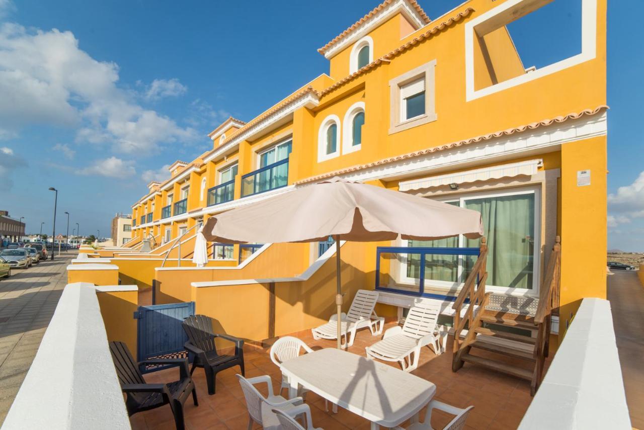 Apartamentos Arenas Blancas De Cotillo Vista Mar Extérieur photo